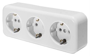 Розетка 3-местная с заземляющим контактом, 250В, 16А, IP20, PST16-51-20 (RA 16-343-Б), белый 39697